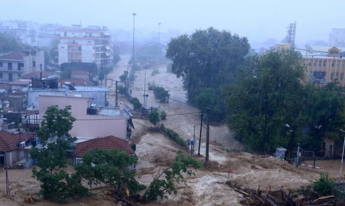 Συγκέντρωση ειδών πρώτης ανάγκης από την Περιφέρεια Κεντρικής Μακεδονίας για τους πλημμυροπαθείς στις πληγείσες περιοχές της Θεσσαλίας